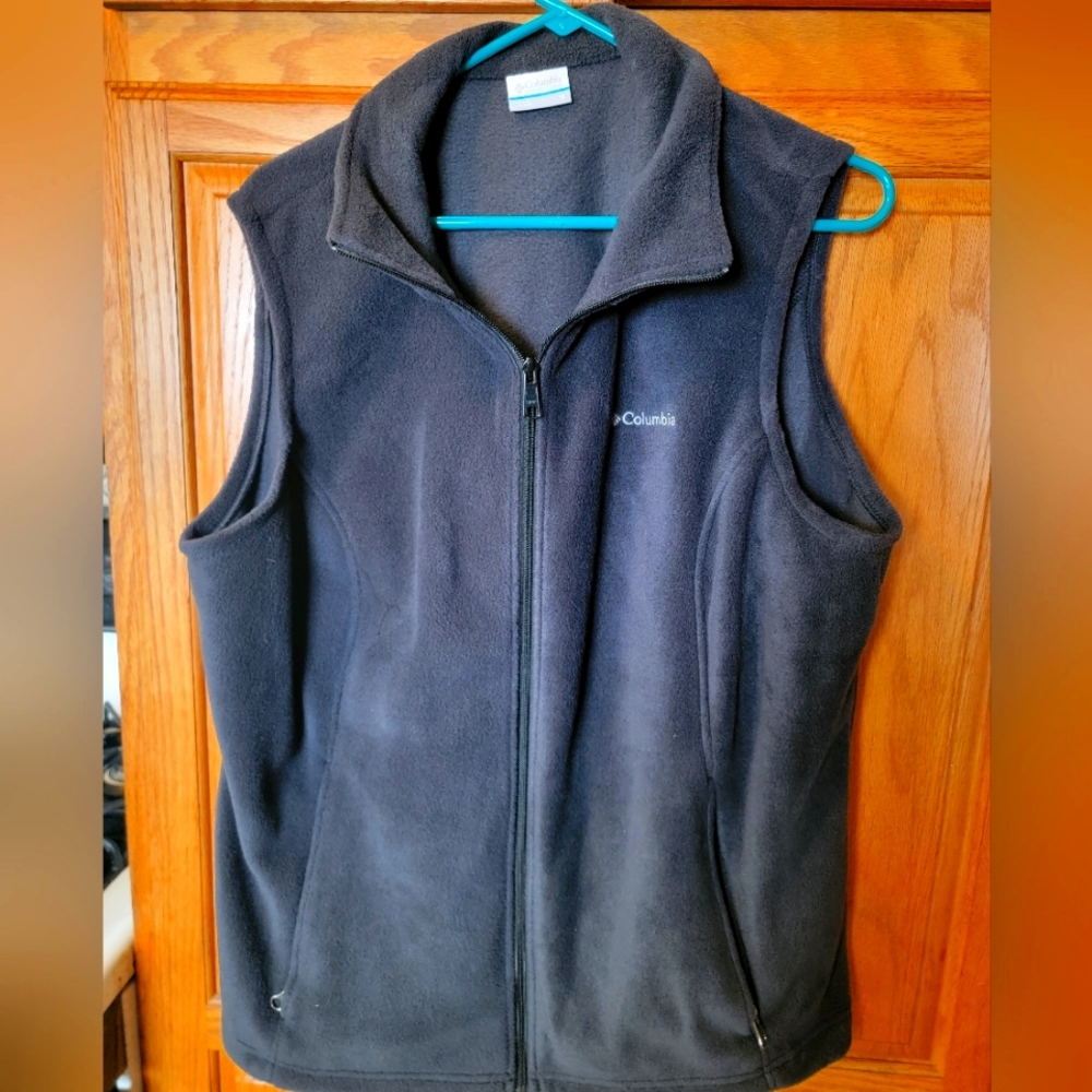 Women's Columbia Black Fleece Vest 1X